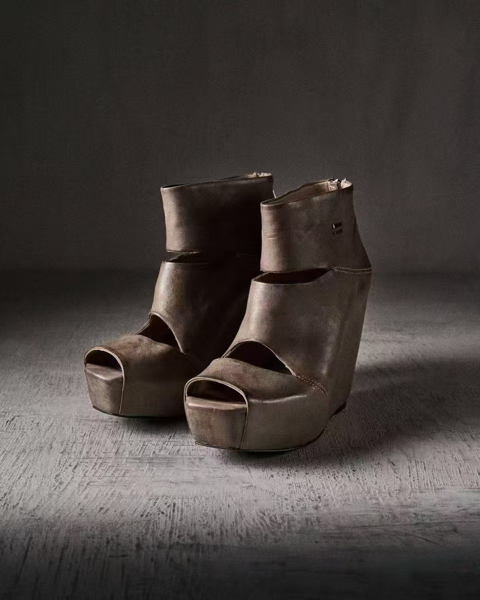 Vintage Zipper - Sepatu Boots Platform Wedge Kulit Abu-abu